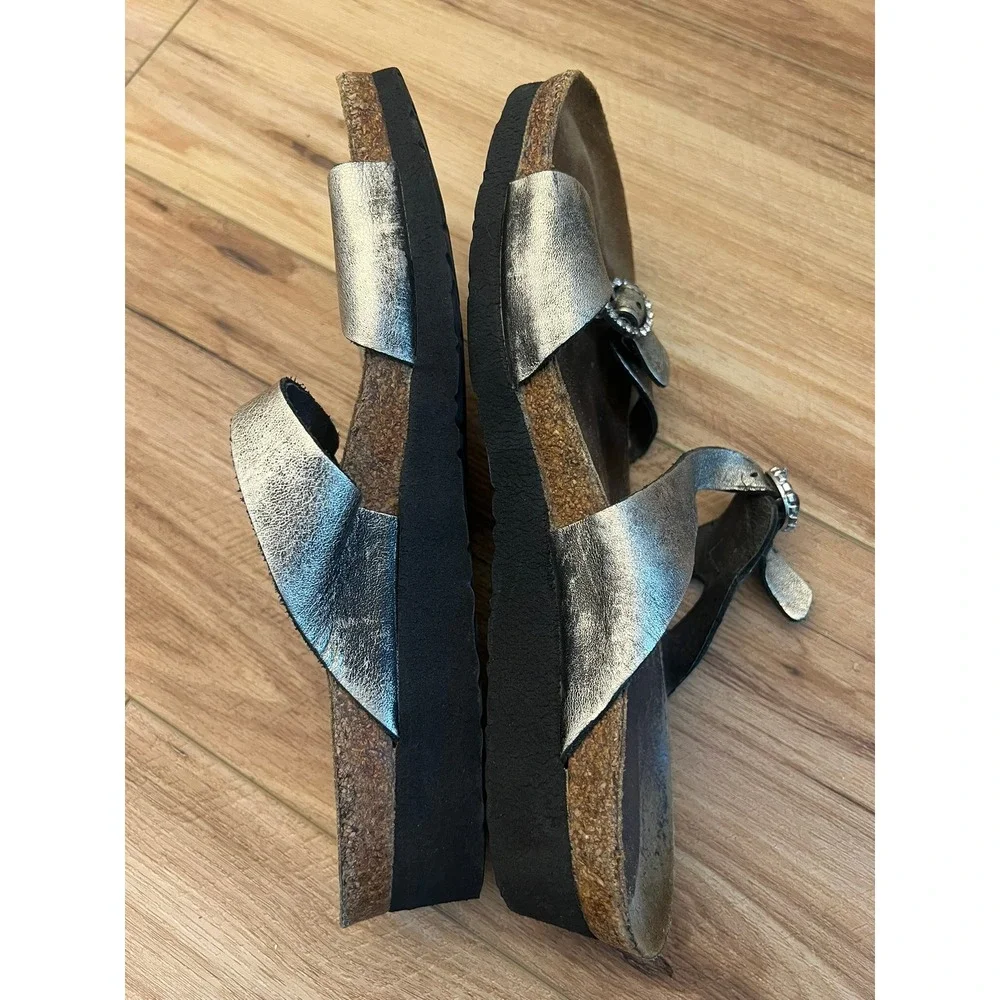 Naot 40/Wm 9‎ Metallic Silver Leather Rhinestone Buckle Cork Slide Sandal Boho